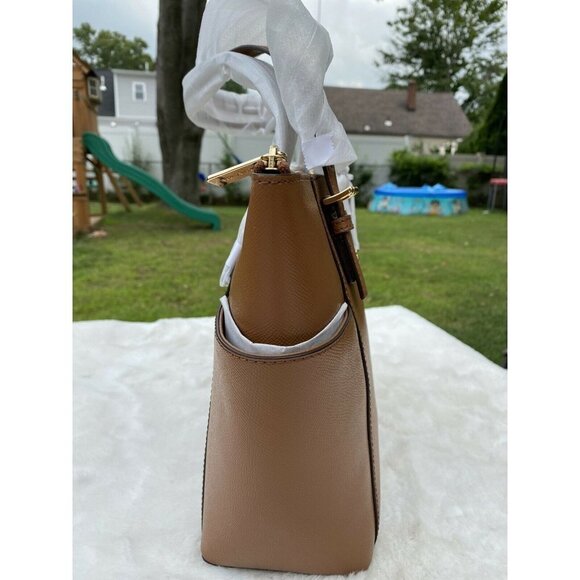 NWT MICHAEL Michael Kors Jet Set East West Top Zip - Picture 4 of 6